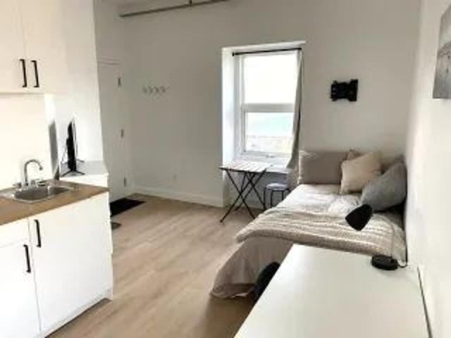 1 room apartment of 41m² in Quebec