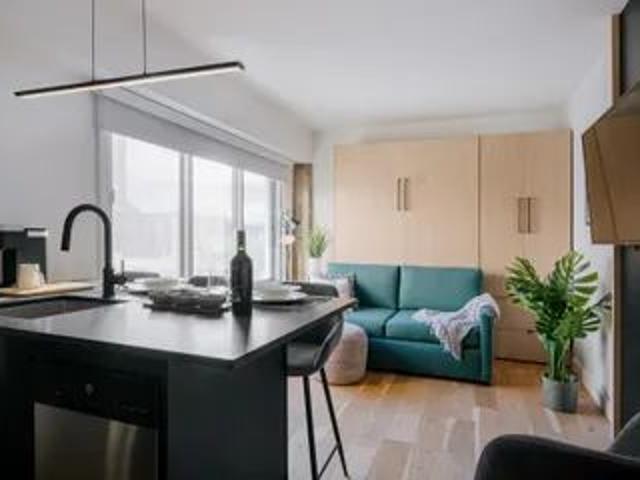 1 room apartment of 56m² in Quebec