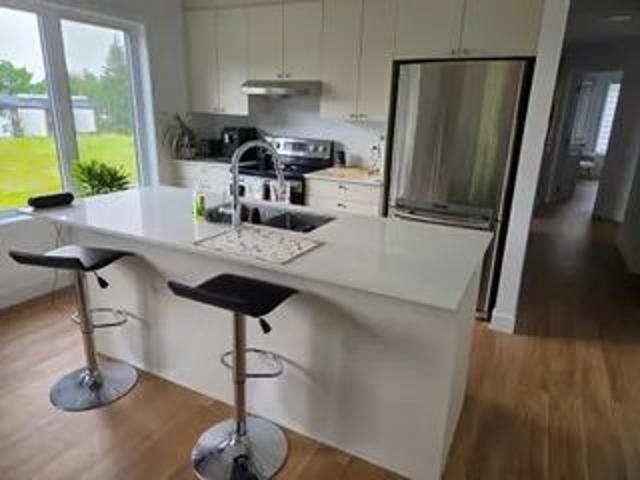1 room apartment of 86m² in Magog