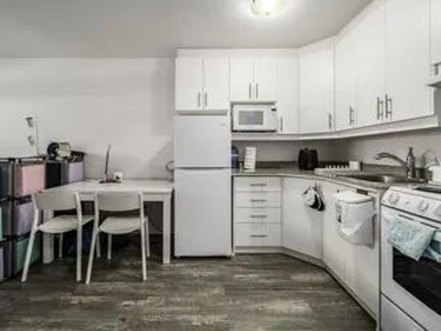 1 room apartment of 81m² in Quebec