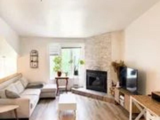 1 room apartment of 97m² in Rosemère