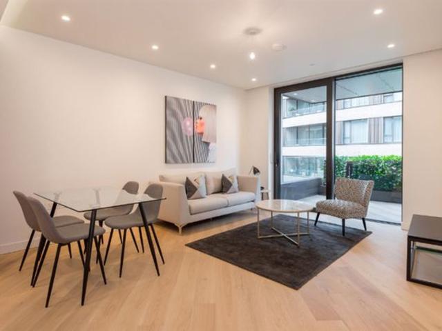 1 room apartment to let in Wood Crescent London, London W12 7GS, united_kingdom