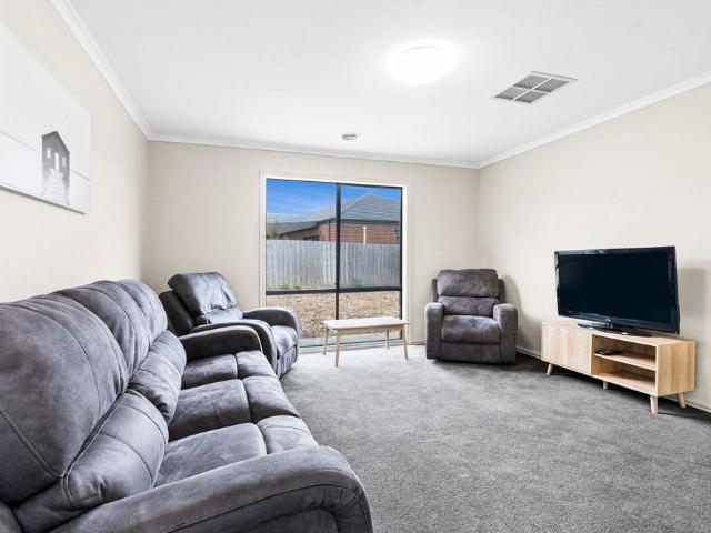 1 ROOM AVAILABLE