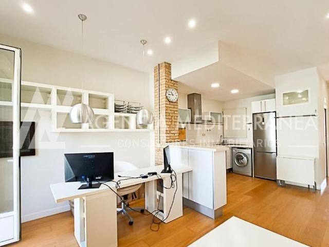 1 room luxury Apartment for rent in Valencia