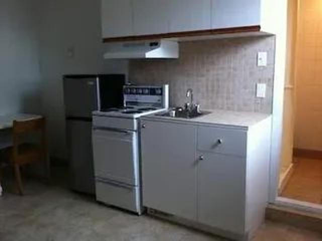 1 room studio of 33m² in Quebec