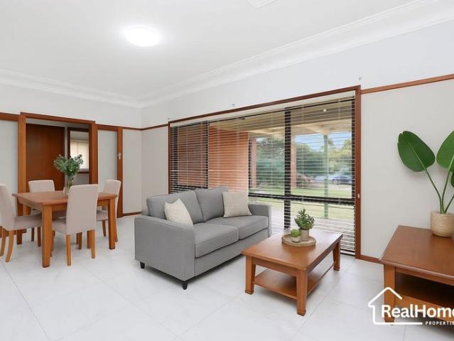 1 Room with Private Toilet Available in a Shared House at Blacktown