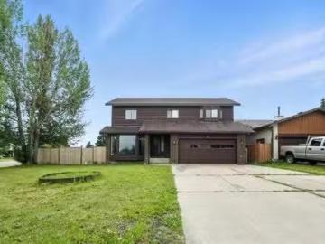 Red Deer, Alberta - Garden, Office room