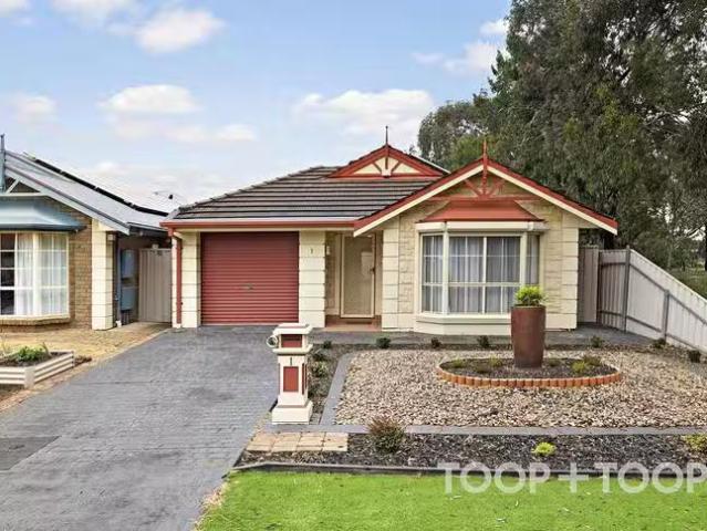 1 Steen Crescent, Pooraka, SA 5095