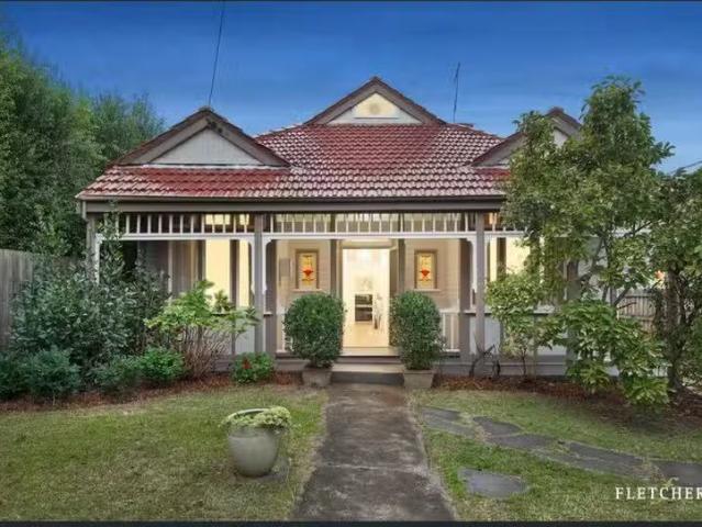1 Stratford Avenue, Kew VIC 3101 House For Lease