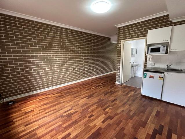 1 Studio available!