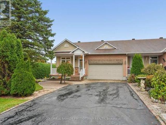 1 Sable Run Drive, Ottawa, ON, K2S 1W2 house for sale | Listing ID X14032 | Royal LePage
