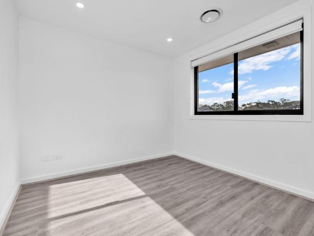 1 Sadie Glade, Riverstone NSW 2765 Townhouse For Rent | Domain