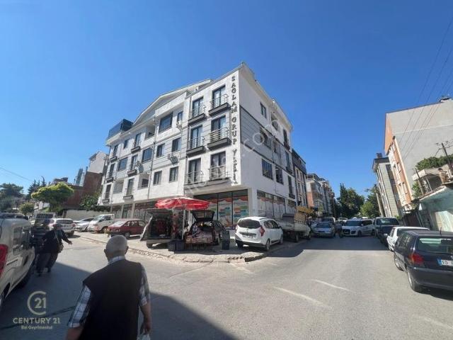 1.sakarya Merkezi Konumda Yeni Ve Kullanışlı 2+1 Satılık Daire