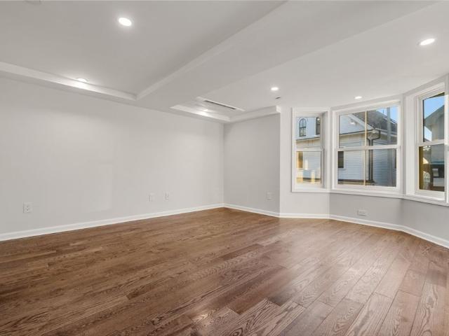 1 School Street Unit R2, Manchester, US, MA