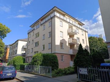 Etagenwohnung kaufen in Zschonerallee - Keller