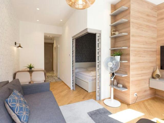 1 Schlafzimmer Wohnung Vienna Vienna 104783597