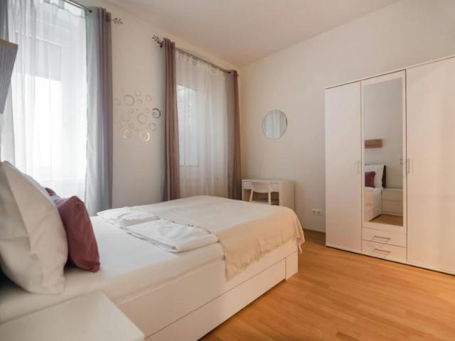 1 Schlafzimmer Wohnung Vienna Vienna 100216377