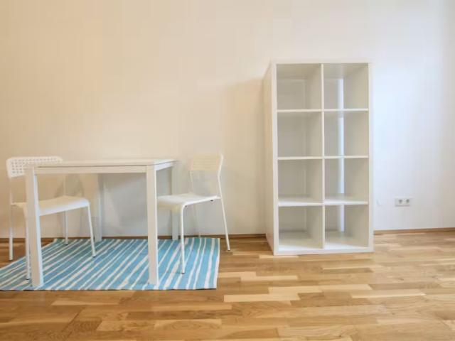 1 Schlafzimmer Wohnung Vienna Vienna 95949798