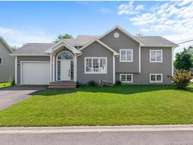 1 Sebastien St, Shediac, NB, E4P 0K7 house for sale | Listing ID NB143456 | Royal LePage