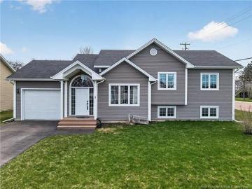 1 Sebastien St, Shediac, NB, E4P 0K7 house for sale | Listing ID NB138383 | Royal LePage