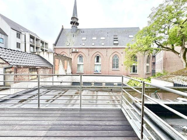 1 SLAAPKAMERAPPARTEMENT | 1 PARKING | ZONNETERRAS | GENT.