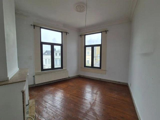 1 slpk Appartement aan de bruisende Dageraadplaats