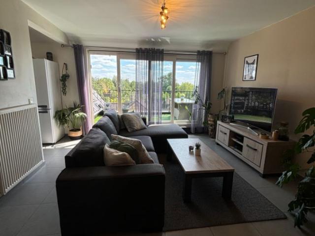 1 slpk APPARTEMENT + GARAGE