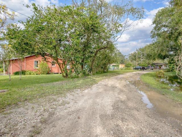 1 Smith Ct, DeLand, FL 32724 | MLS #V4943