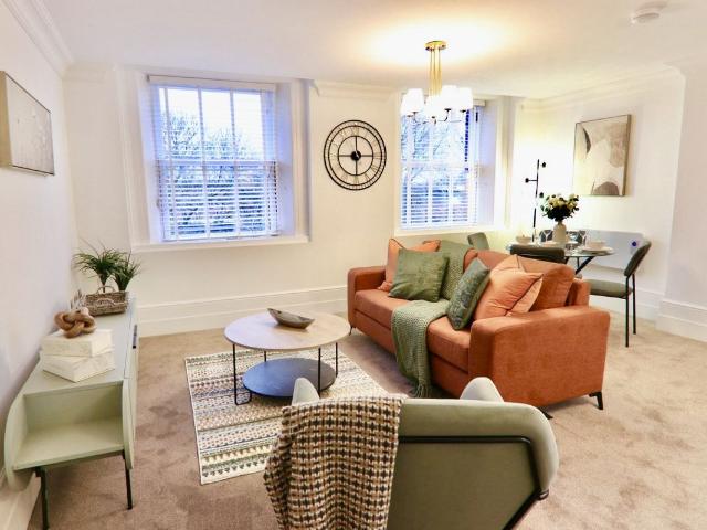 1 South Parade WF1, 1 bed flat to rent, £995 pcm | PrimeLocation