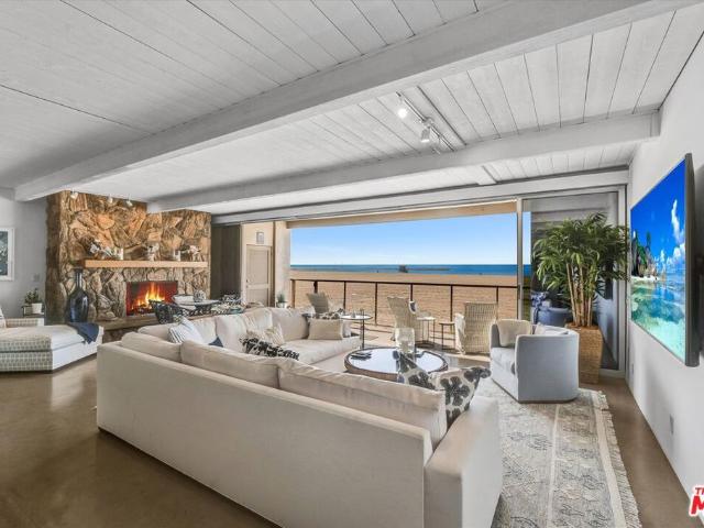 1 Spinnaker Street 2