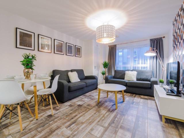 1 Tarves Way, London, SE10