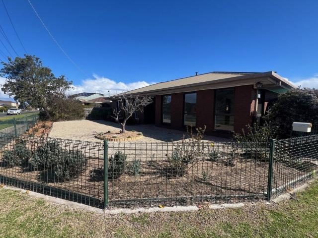 1 Tavistock Court, Hamlyn Heights, VIC 3215