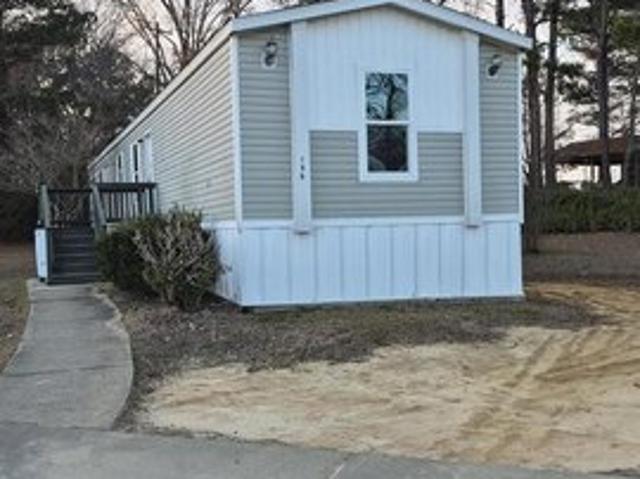 1 Thornwood Dr, Sanford, NC 27330