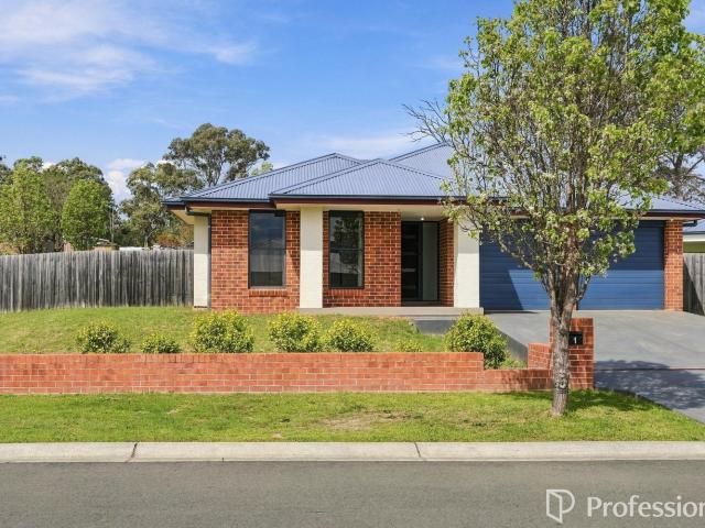 1 Torulosa RoadThe Oaks NSW 2570, Australia