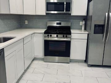 1 Upperbrook Court, Parlin, US, NJ