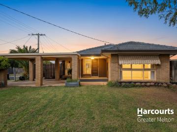 1 Vasey Court, MELTON SOUTH, VIC 3338