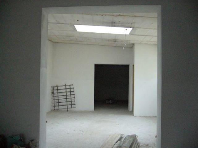 1 vetrina bilocale 140mq