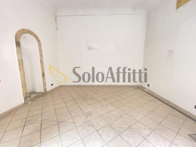 1 vetrina bilocale 30mq