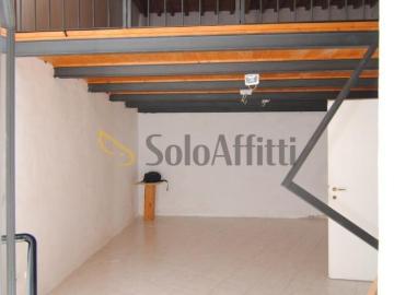 1 vetrina bilocale 40mq