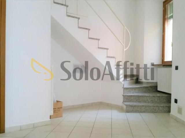1 vetrina monolocale 35mq