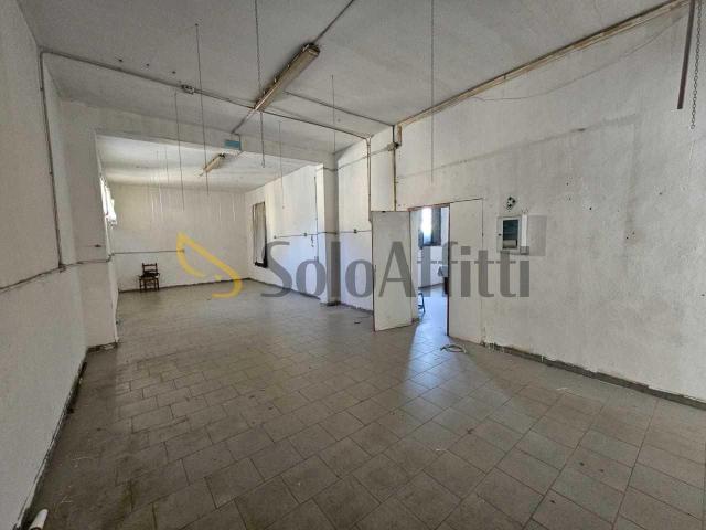 1 vetrina trilocale 200mq