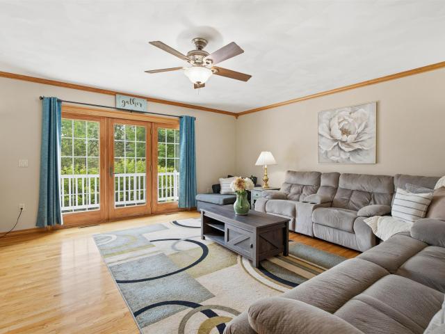 1 w cedar street