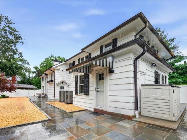 1 Wellington Avenue