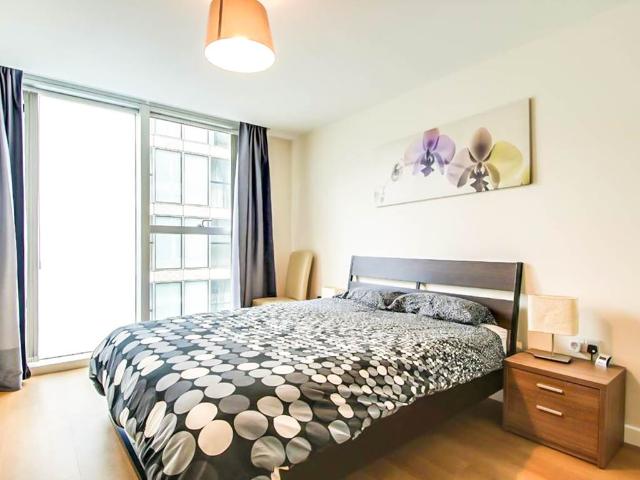 1 Wesley Avenue, London, E16