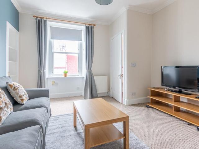 1 Wheatfield Terrace, City of Edinburgh, EH11 2PA, United Kingdom | 1 bed apartment for rent #140226426 | Rentberry