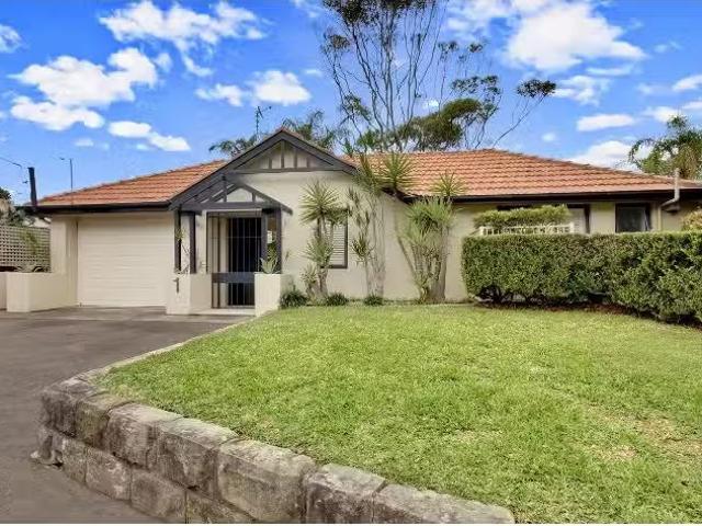 1 Wilson Street, Cammeray House for rent Listed by Joshua Len.