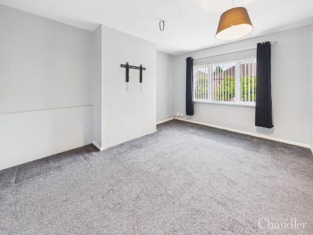 1 Wood End, Holywood, BT18 9PN