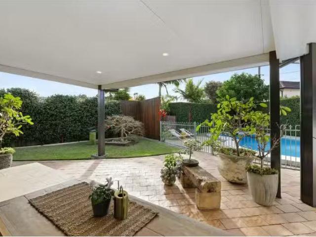 1 Wollondillly Place, Sylvania Waters House for rent Listed b.