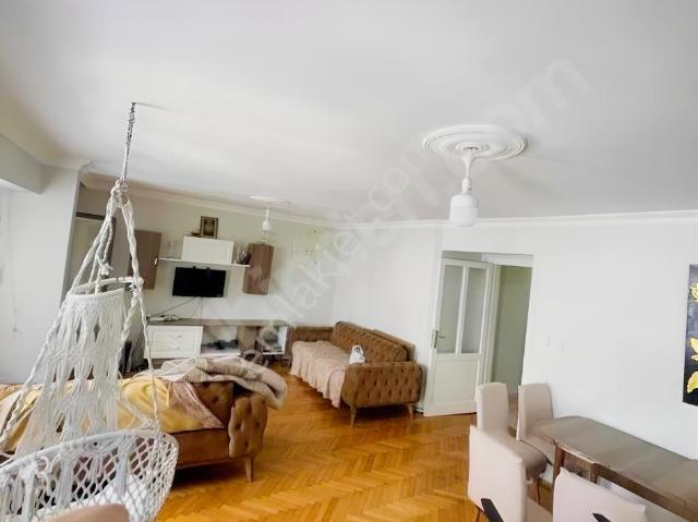 1 Yıl Sözleşmeli 2+1 100 M2 Net Kullanıma Sahip Kiralık Daıre