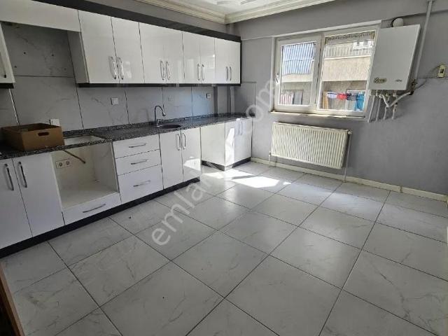 1.yapı'dan Ulus Cadde Üzeri 4+1 200 M² Kiralık Daire